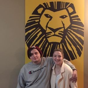 Meet your Posher, Dennis